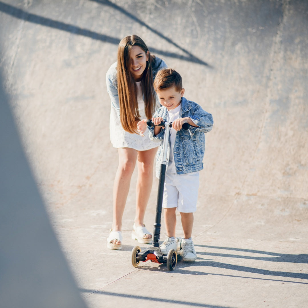 The Ultimate Guide to Kids' Scooters: Types, Benefits, and Buying Tips